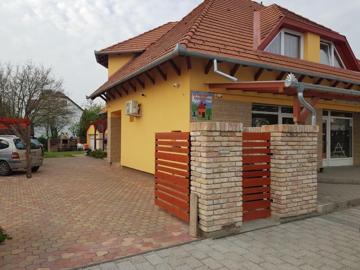 Aranyhal Apartman Hévíz Екстериор снимка