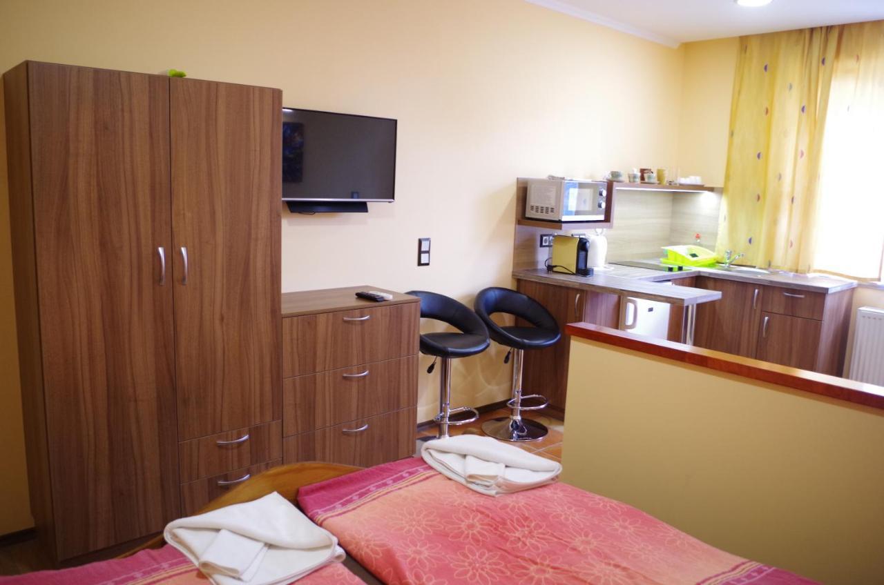 Aranyhal Apartman Hévíz Екстериор снимка