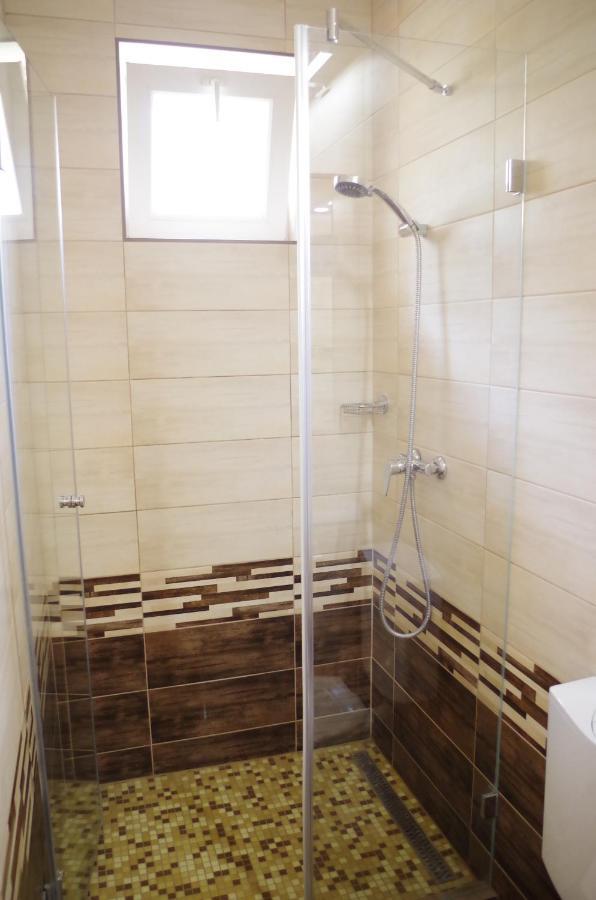Aranyhal Apartman Hévíz Екстериор снимка